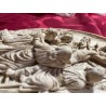 Relieve Escultural Religioso - Escena de la Crucifixión en Espuma de Mar
