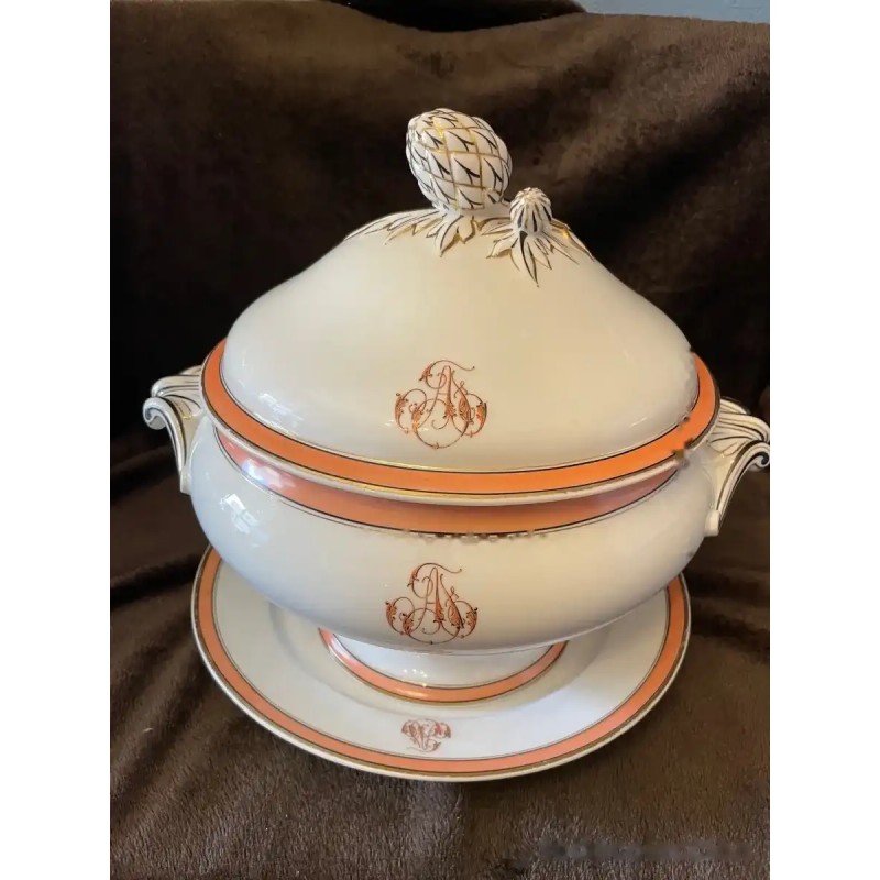 Sopera Vintage de Porcelana - Pieza de Vajilla con Decoración Elegante Sopera Vintage de Porcelana - Pieza de Vajilla con Decoración Elegante