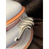 Sopera Vintage de Porcelana - Pieza de Vajilla con Decoración Elegante