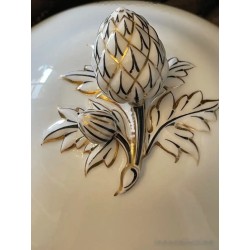 Sopera Vintage de Porcelana - Pieza de Vajilla con Decoración Elegante