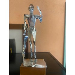 Escultura en metal de un torero