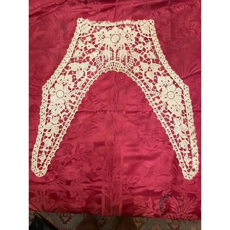 Cuello Vintage de Encaje Elaborado - Pieza Textil de Alta Costura Cuello Vintage de Encaje Elaborado - Pieza Textil de Alta Costura