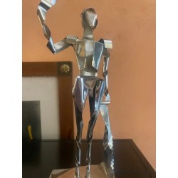 Escultura en metal de un torero