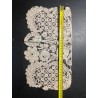 Encaje Duquesa Vintage - Pieza Textil Artesanal de Colección Histórica