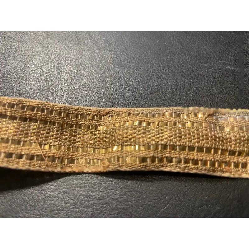 Entredos Vintage de Hojilla de Oro - Pieza Textil de Alta Costura Entredos Vintage de Hojilla de Oro - Pieza Textil de Alta Costura