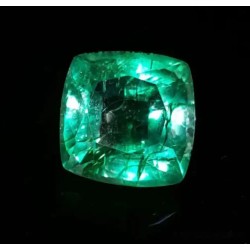 Esmeralda Natural Verde Intenso de Alto Quilataje - Gema de Colección Premium 9,62 CT