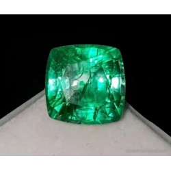 Esmeralda Natural Verde Intenso de Alto Quilataje - Gema de Colección Premium 9,62 CT