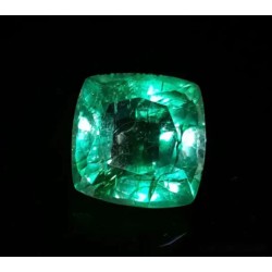 Esmeralda Natural Verde Intenso de Alto Quilataje - Gema de Colección Premium 9,62 CT