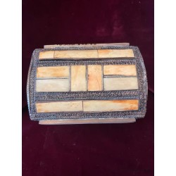Cofre Antiguo Marroquí - Caja Artesanal Metal y Hueso Diseño Oriental Vintage