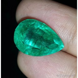 Esmeralda Colombiana Certificada 9.42ct - Gema Talla Pera Verde Esmeralda Natural