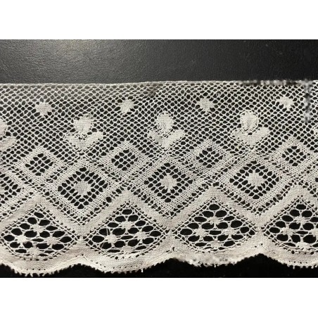 Encaje Antiguo de Bolillos Artesanal - Puntilla Vintage Blanca 470cm x 10cm