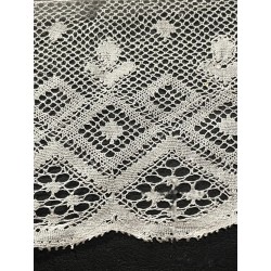 Encaje Antiguo de Bolillos Artesanal - Puntilla Vintage Blanca 470cm x 10cm