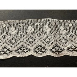 Encaje Antiguo de Bolillos Artesanal - Puntilla Vintage Blanca 470cm x 10cm
