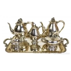 SERVICIO DE CAFE Y TE EN PLATA