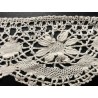 Encaje Antiguo de Bolillos con Flores - Puntilla Vintage Calada 420cm x 8cm