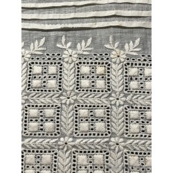 Tiraborda Antigua Bordado Richelieu - Cenefa Baptist Calado Geométrico 200 cm x 15 cm