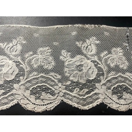 Encaje Antiguo de Malla con Flores - Puntilla Vintage 350cm x 11cm Estilo Valencienne