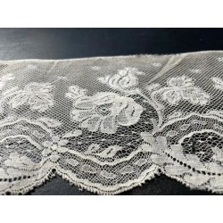 Encaje Antiguo de Malla con Flores - Puntilla Vintage 350cm x 11cm Estilo Valencienne
