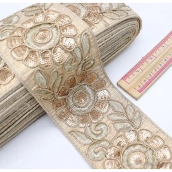 Galón Antiguo Bordado en Hilo Oro - Cinta Floral con Lentejuelas 580cm Artesanal