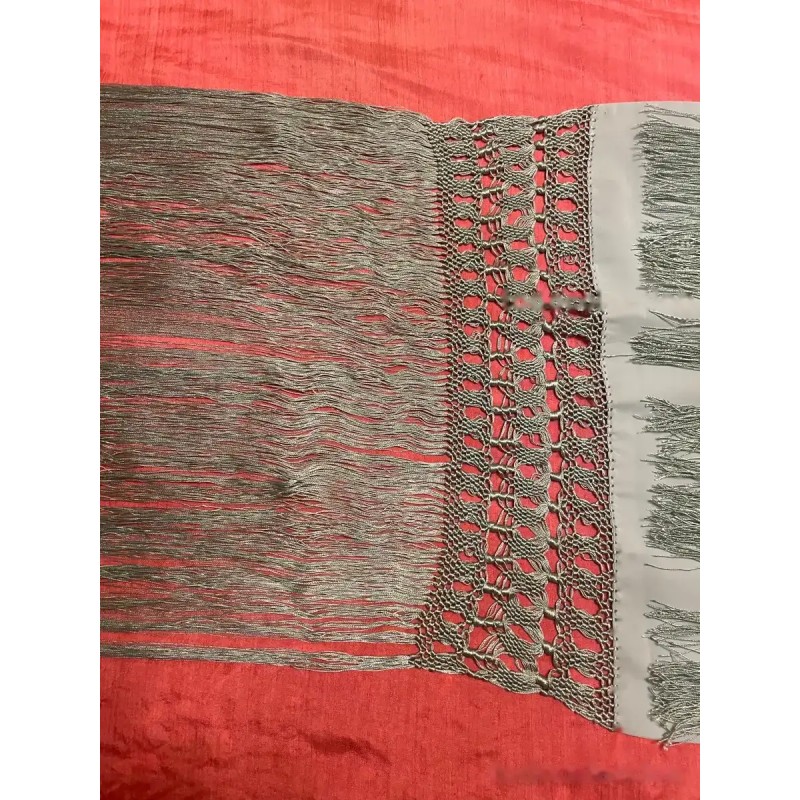 Chal Vintage de Seda con Flecos - Mantón Artesanal Tejido Calado Elegante Gris