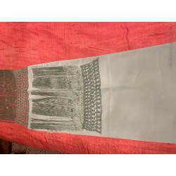Chal Vintage de Seda con Flecos - Mantón Artesanal Tejido Calado Elegante Gris