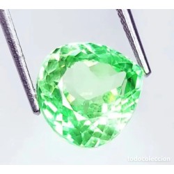 Zafiro Verde Natural Talla Pera 7.07CT - Transparent Certified Gem Premium AAA