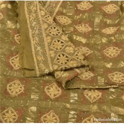Tejido Semicircular de Seda con Bordado Dorado - Pieza Religiosa para Virgen
