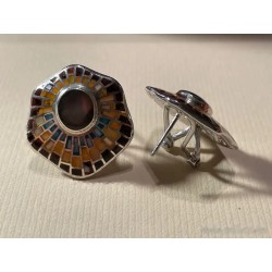 Pendientes de Plata con Mosaico de Esmaltes y Piedra Central - Diseño Artesanal