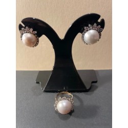 Conjunto de Oro con Perlas Mabe y Diamantes - Pendientes y Anillo a Juego