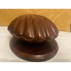 Caja Antigua de Madera en Forma de Concha Marina - Joyero Vintage Tallado Artesanal