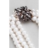 Collar Triple de Perlas Cultivadas con Elegante Cierre de Plata - Joya Clásica