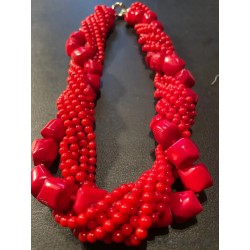 Conjunto de Collar Trenzado y Pendientes de Coral Rojo - Diseño Multicadena