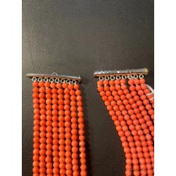 Collar Multicapa de Coral Naranja con Ocho Vueltas - Broche de Plata