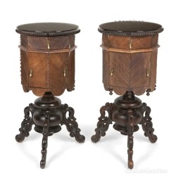 Pareja de Mesitas Portuguesas en Palosanto - Muebles Octogonales Siglo XIX