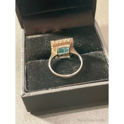 Anillo Vintage con Aguamarina Cuadrada y Orla de Diamantes - Joya de Oro Blanco