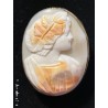 Camafeo Antiguo en Concha Natural - Perfil Femenino con Hojas de Laurel