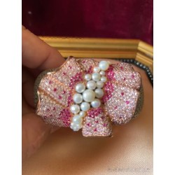 Brazalete Lujo Cuero Galuchat con Perlas y Cristales Swarovski - Diseño Exclusivo