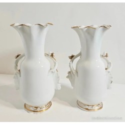Pareja de Jarrones Isabelinos de Porcelana Decorativa con Flores - Antigüedad