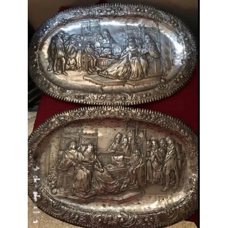Pareja de Bandejas de Plata con Relieves - 55x35 cm, 1016 g en Total