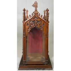 Antigua Capilla Neogótica en Madera Tallada - Hornacina Religiosa Siglo XX