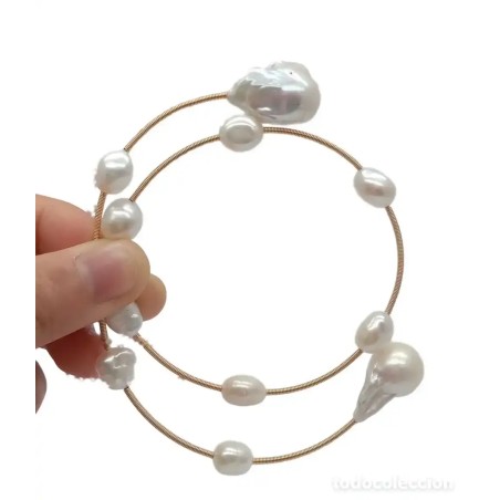 Pulsera Aros Dorados con Perlas Barrocas Naturales - Joyería Elegante Ajustable