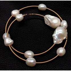Pulsera Aros Dorados con Perlas Barrocas Naturales - Joyería Elegante Ajustable