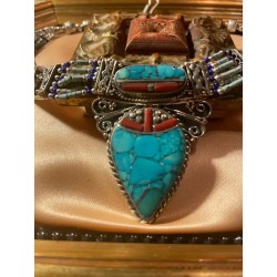 Gargantilla Étnica de Plata Tibetana con Turquesa y Coral - Joyería Artesanal
