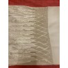 Mantón Antiguo con Flecos de Seda y Enrejado Geométrico - Textil Artesanal