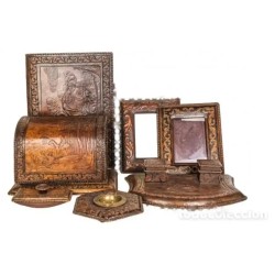 CONJUNTO DE ESCRIBANIA EN PIEL DE MEDIADOS DEL S.XX