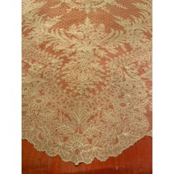 Mantilla Vintage de Cambray - Obra Maestra del Encaje Tradicional