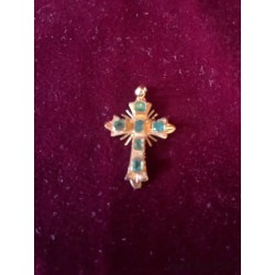 Cruz Religiosa de Oro con Esmeraldas Colombianas - Joya de Orfebrería Excepcional