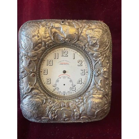 Reloj de Bolsillo Antiguo Matchless con Marco de Plata Repujada - Pieza para Restaurar