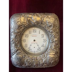 Reloj de Bolsillo Antiguo Matchless con Marco de Plata Repujada - Pieza para Restaurar