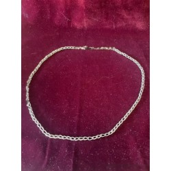 Cadena de Plata Estilo Espiga con Cierre de Pestaña - Collar Fino Artesanal